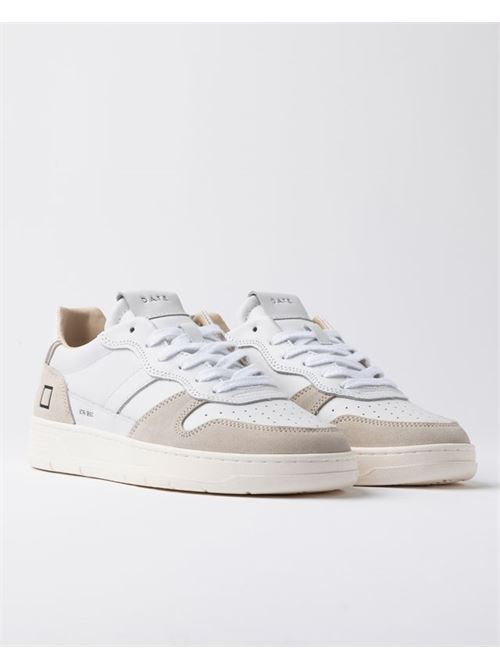 Sneakers bassa in pelle colore bianco e suede beige. DATE | COURT BASICWHITE BEIGE